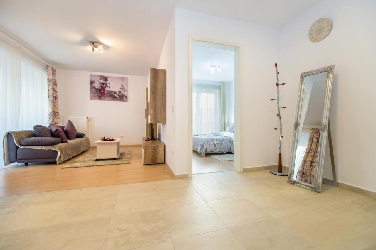 Deluxe Suite Coresi Brasov Ngoại thất bức ảnh