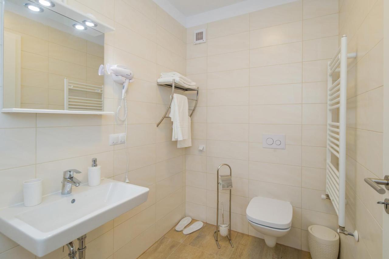 Deluxe Suite Coresi Brasov Ngoại thất bức ảnh